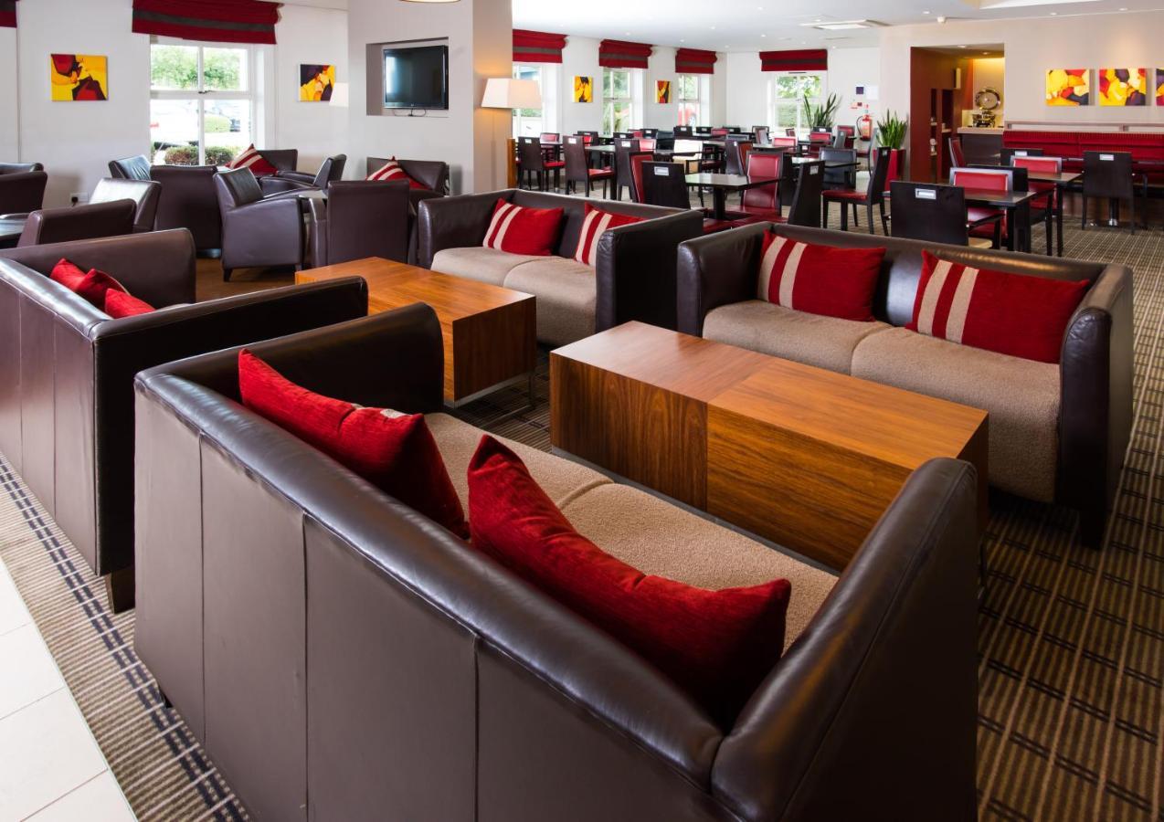 Holiday Inn Express Derby Pride Park By Ihg Exterior photo