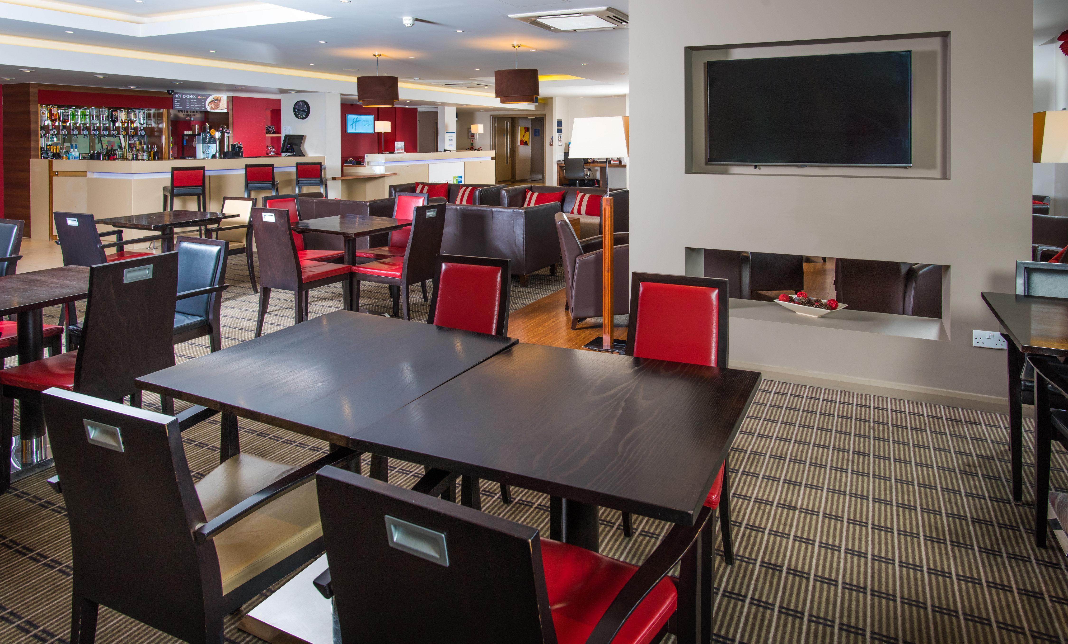 Holiday Inn Express Derby Pride Park By Ihg Exterior photo