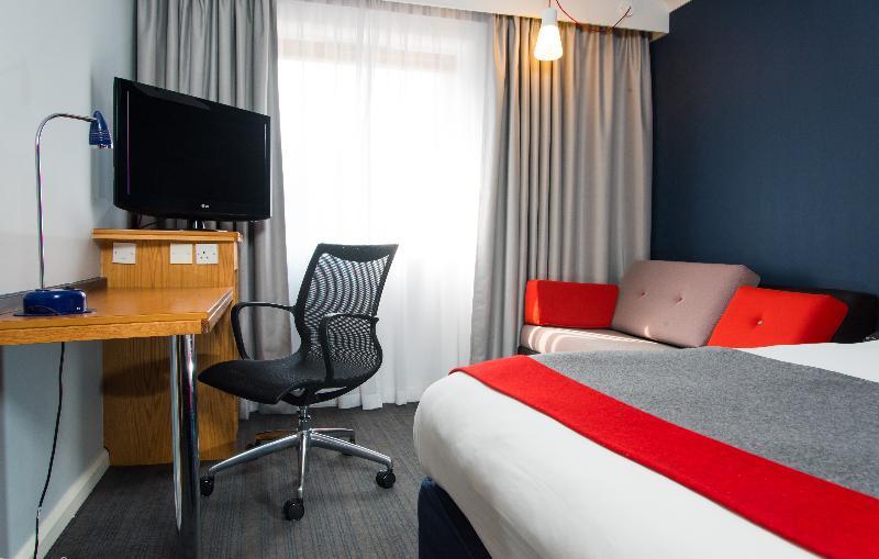 Holiday Inn Express Derby Pride Park By Ihg Exterior photo